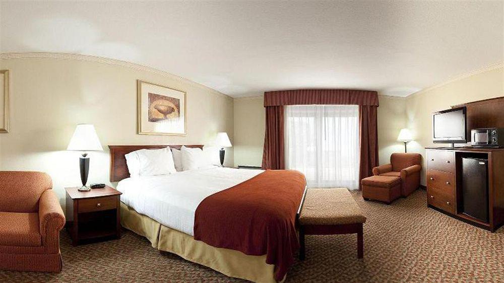 Holiday Inn Express Breaux Bridge By Ihg Henderson Exterior foto